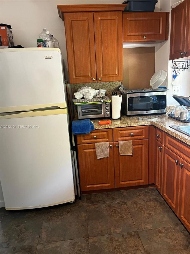 17021 N Bay Rd, Unit 327, Sunny Isles Beach, FL 33160 Photo