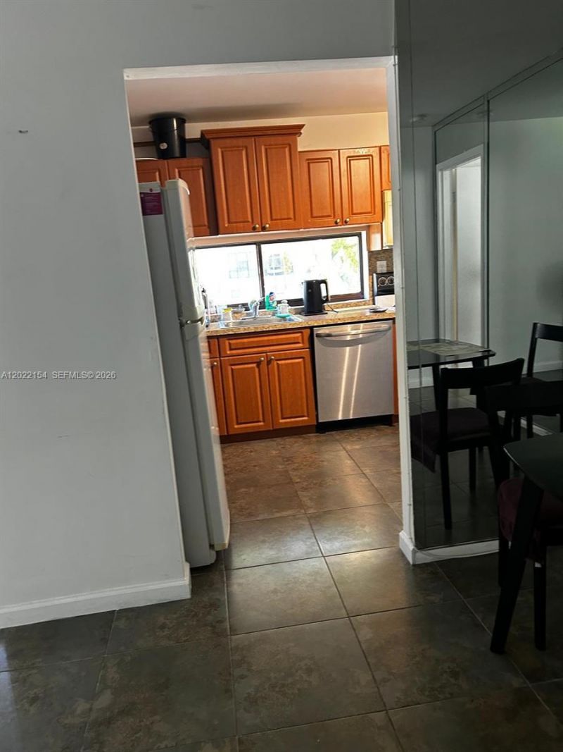 17021 N Bay Rd, Unit 327, Sunny Isles Beach, FL 33160 Photo