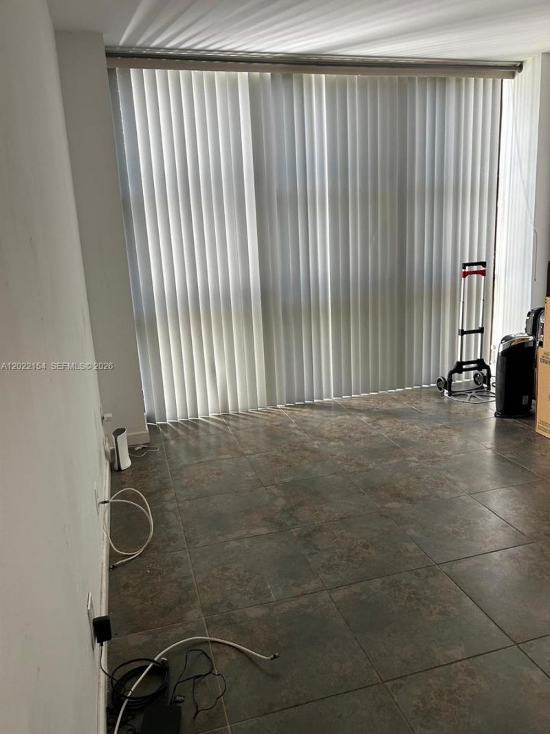 17021 N Bay Rd , Unit 327, Sunny Isles Beach, FL 33160 Photo