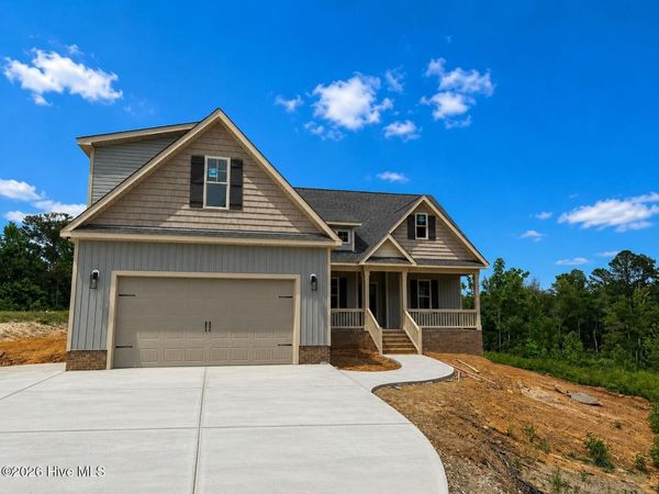 193 Royal Avenue, Selma, NC 27576