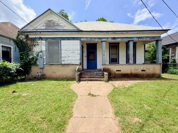 819 S 10th Street, Waco, TX 76706
