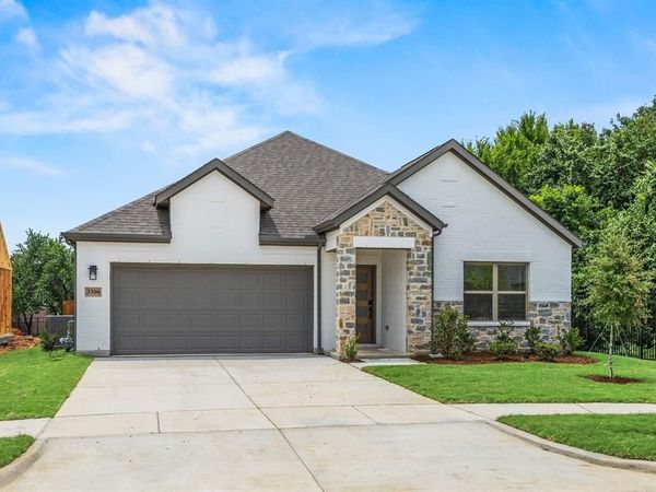 3300 Goshawk Drive, Denton, TX 76208