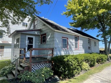 5841-5847 Ontario Street, Olcott, NY 14126