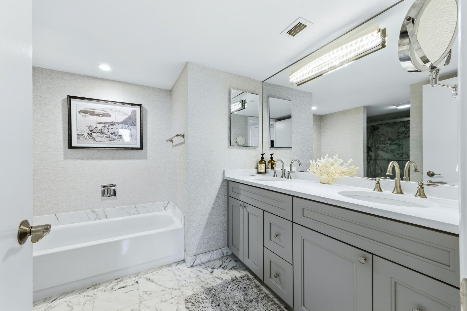 3400 N Ocean Drive, Unit 1207, Riviera Beach, FL 33404 Photo
