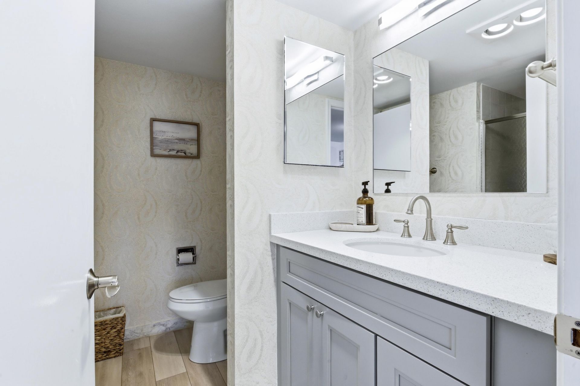 3400 N Ocean Drive, Unit 1207, Riviera Beach, FL 33404 Photo