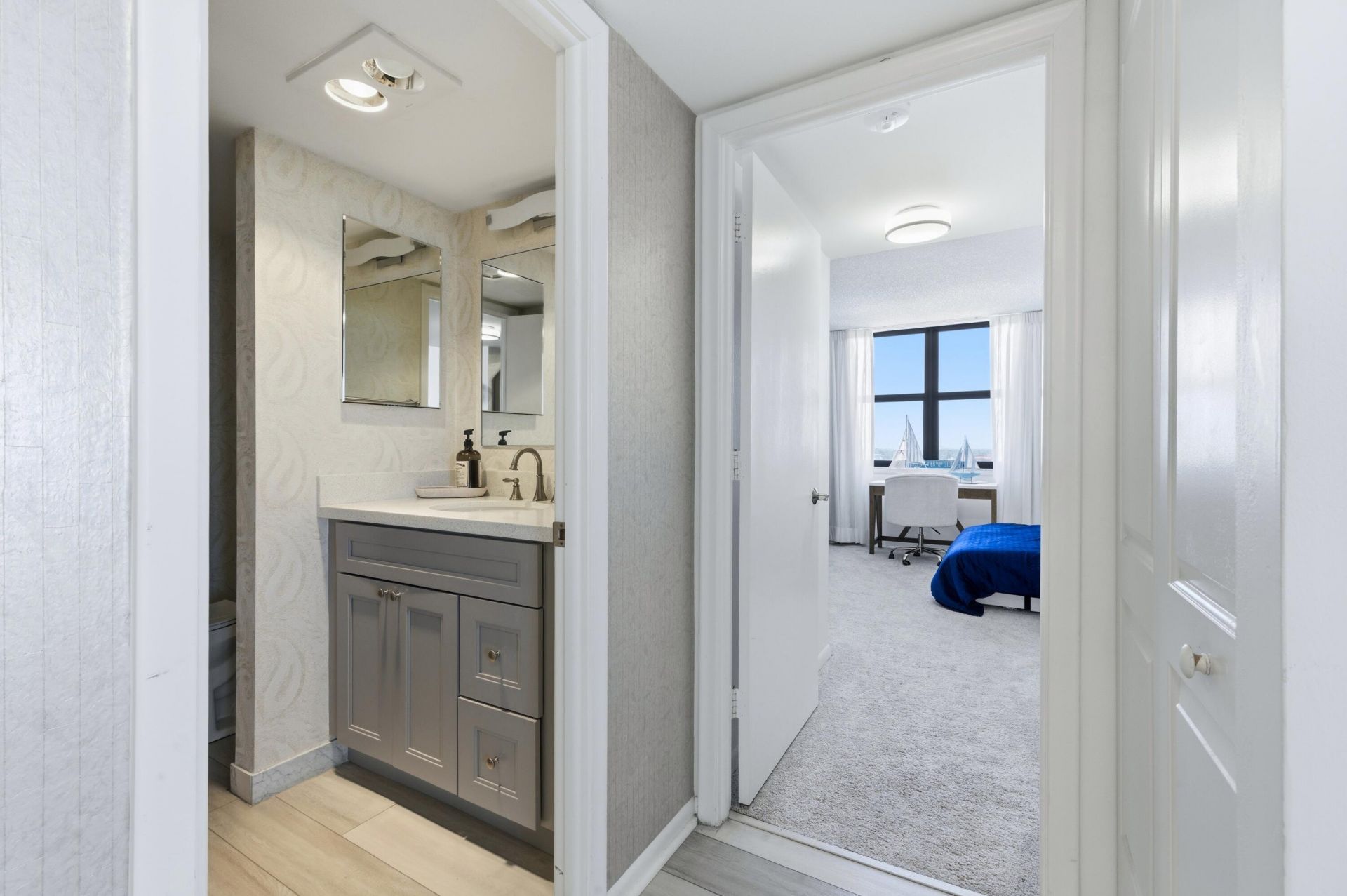 3400 N Ocean Drive, Unit 1207, Riviera Beach, FL 33404 Photo