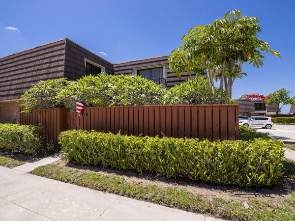 1913 19th Court, Jupiter, FL 33477