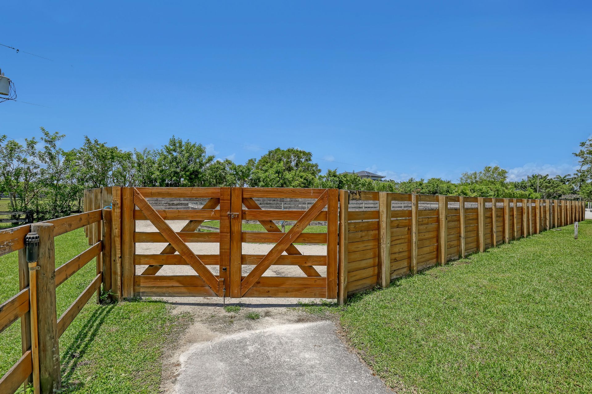 15560 S 46th Ln Lane S, Wellington, FL 33414 Photo