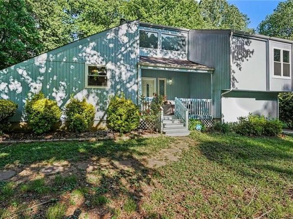 1831 Pope Lane , Kernersville, NC 27284