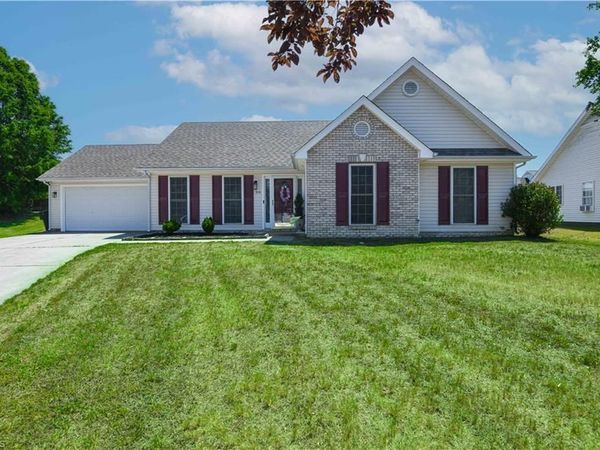 510 Crystal Hill Court , McLeansville, NC 27301
