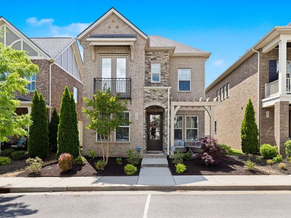 139 Benjamin Ln , Hendersonville, TN 37075