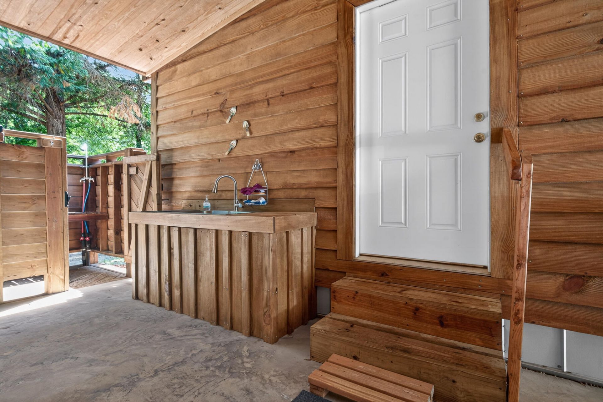 1131 Hickory Drive Photo 31