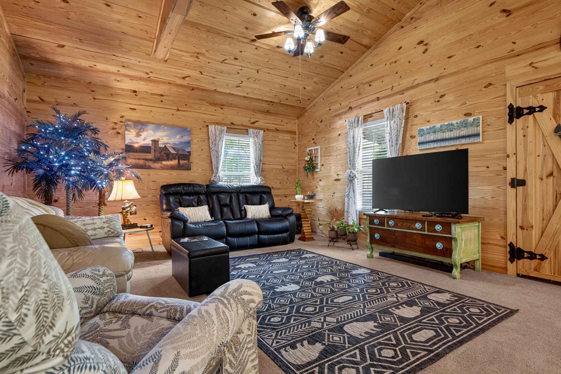 1131 Hickory Drive Photo 9