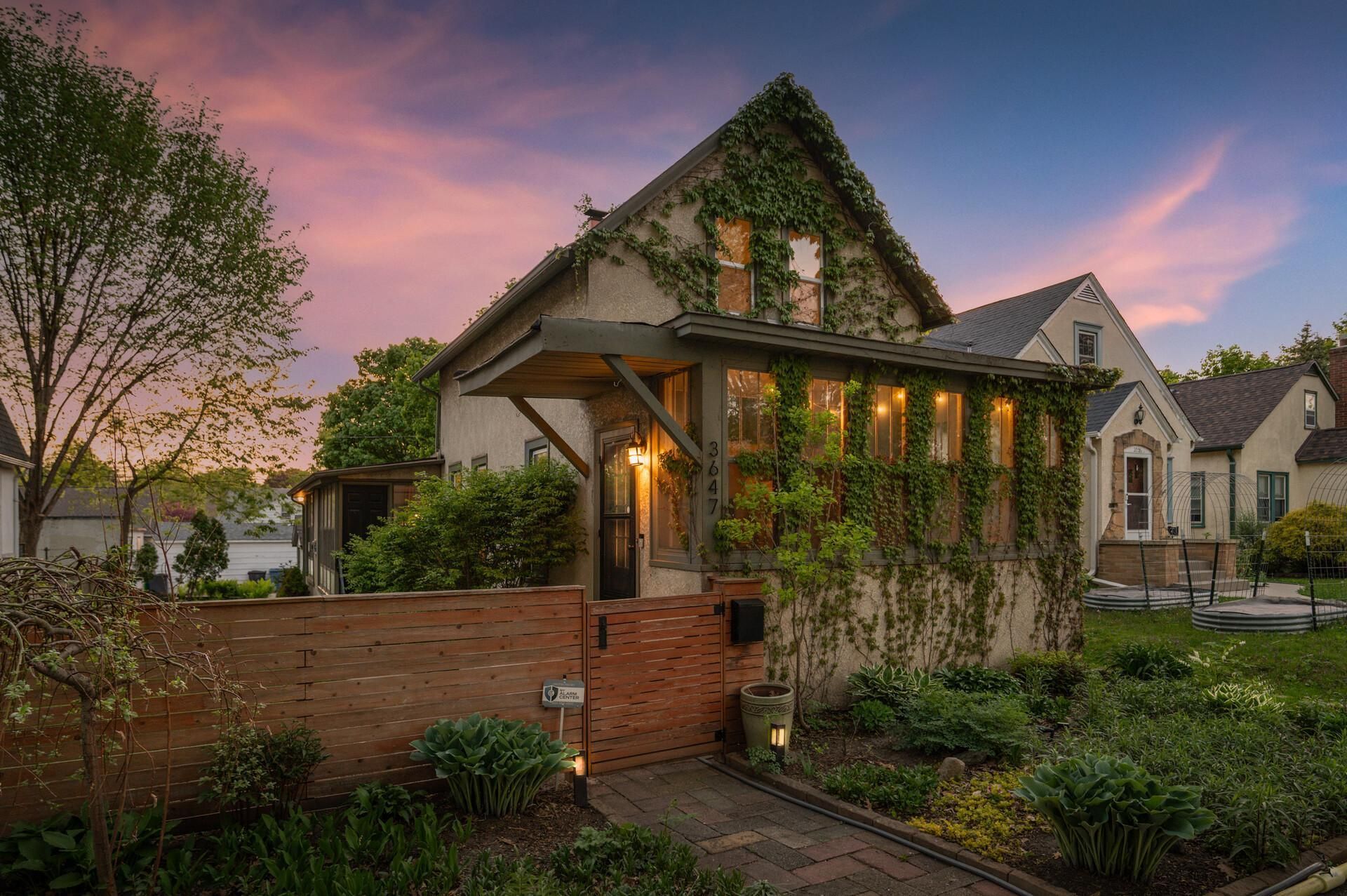 3647 Washburn Avenue N Minneapolis, MN 55412