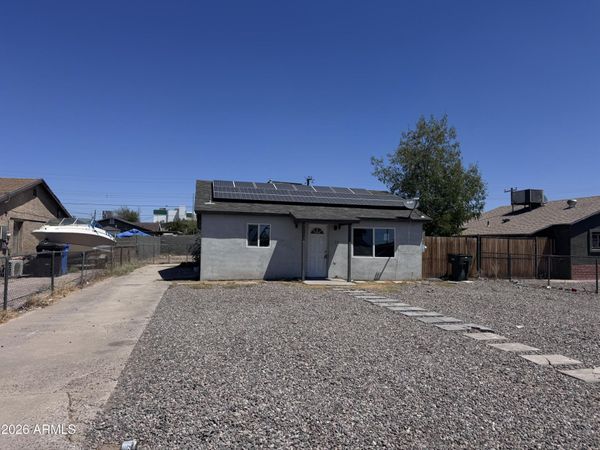 3010 W Holly Street, Phoenix, AZ 85009