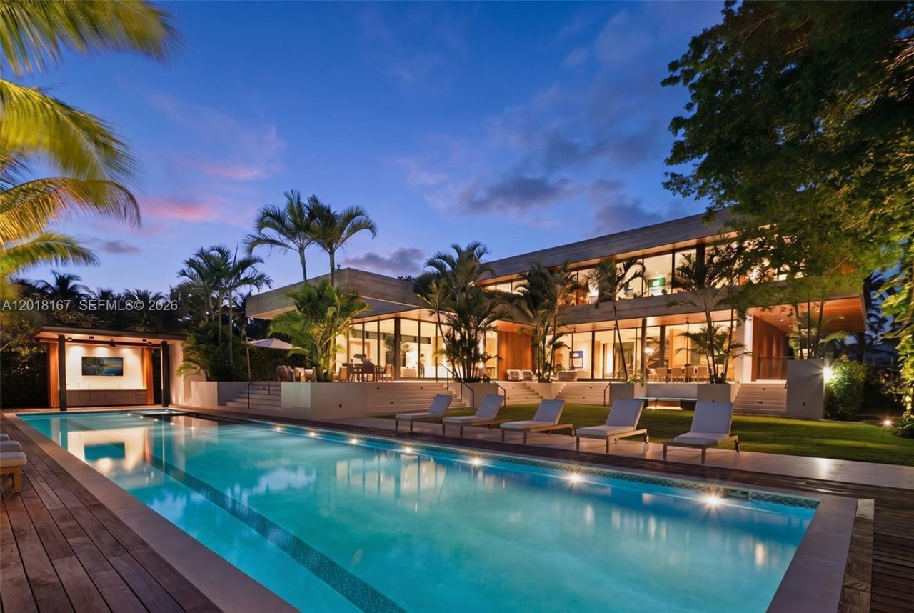 1420 W 23rd St , Miami Beach, FL 33140 Photo
