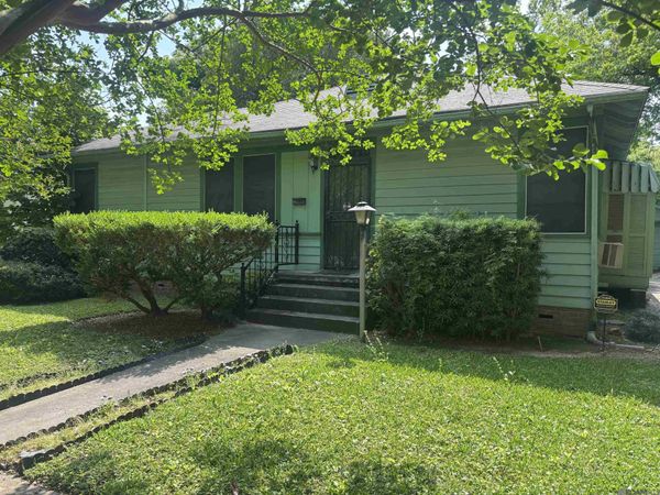 144 Belleview Dr, Baton Rouge, LA 70806