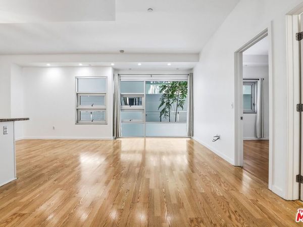 630 W 6th Street, Unit 310, Los Angeles, CA 90017