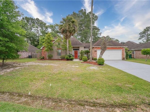 2032 W RIDGE Drive , Mandeville, LA 70448