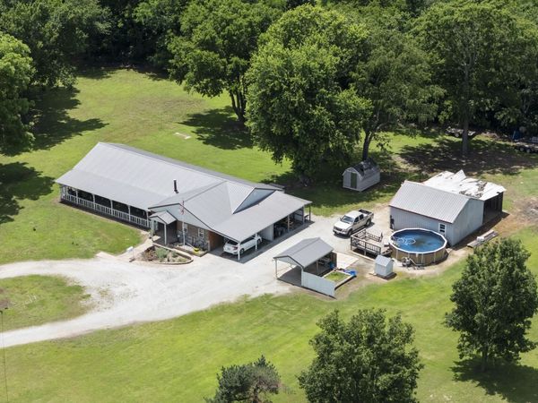 22801 S 600 Road, Fairland, OK 74343