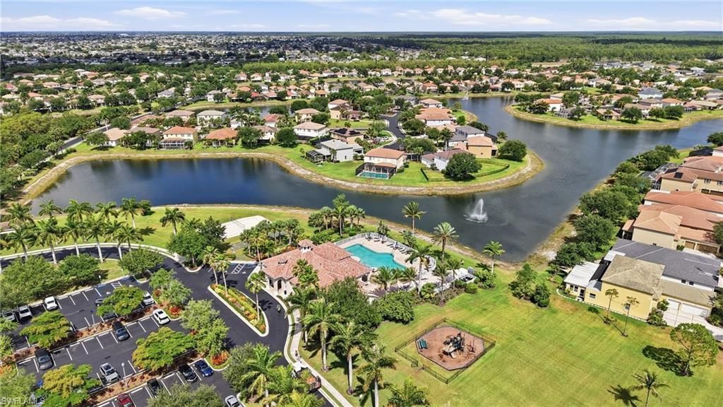 1451 Weeping Willow Ct, Cape Coral, FL 33909 Photo