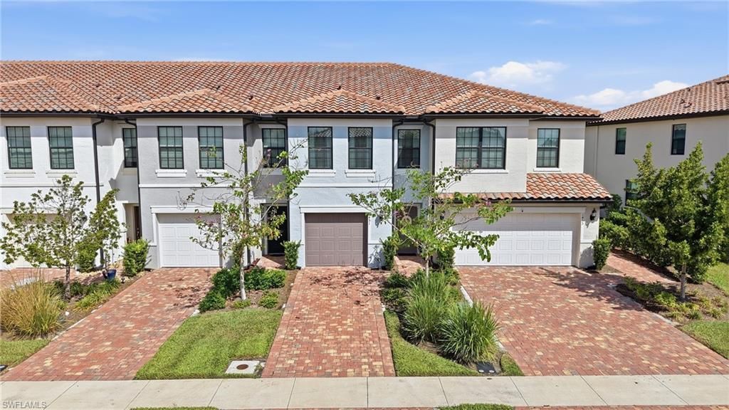 1451 Weeping Willow Ct, Cape Coral, FL 33909 Photo