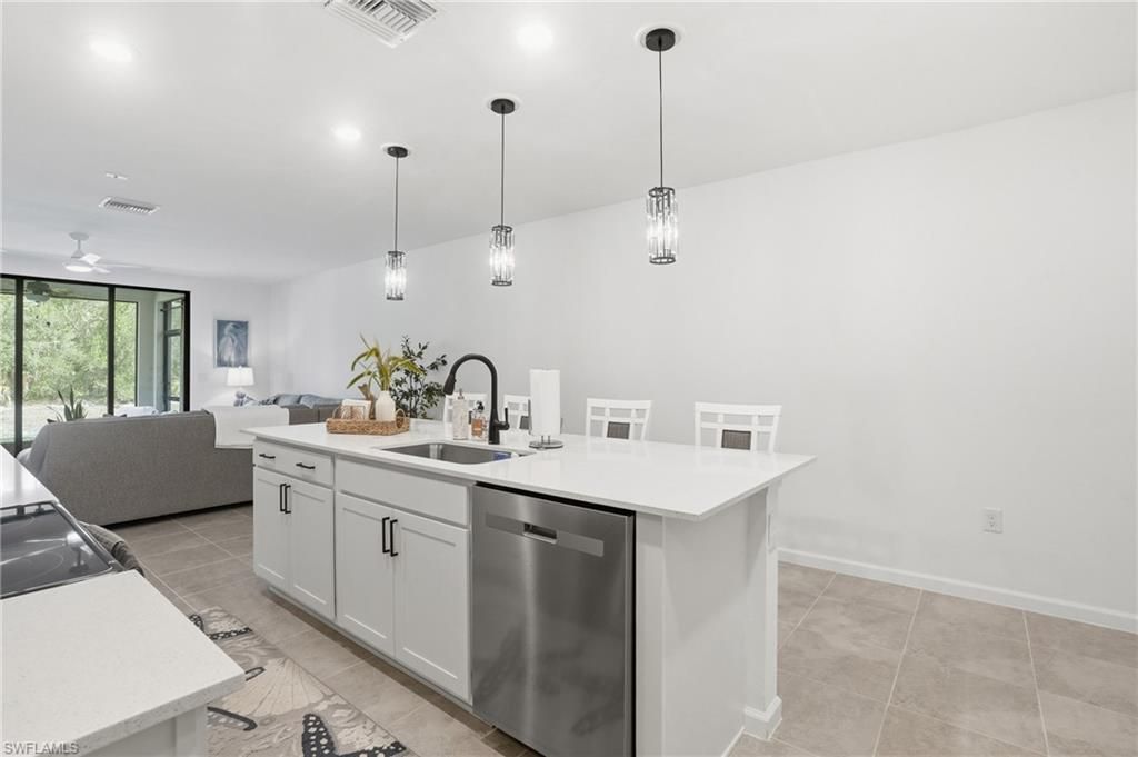 1451 Weeping Willow Ct, Cape Coral, FL 33909 Photo