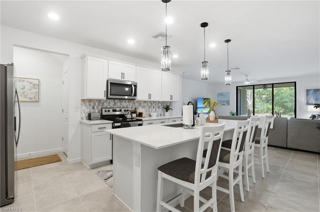 1451 Weeping Willow Ct, Cape Coral, FL 33909 Photo