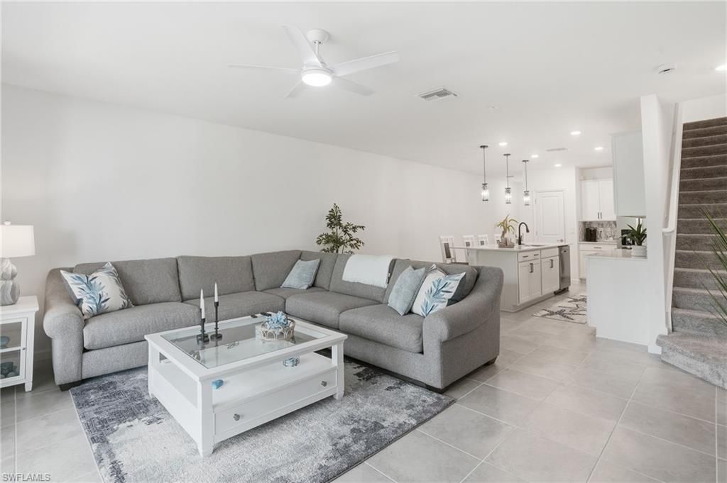 1451 Weeping Willow Ct, Cape Coral, FL 33909 Photo