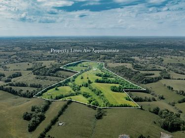 3020 Somerset Road, Sharpsburg, KY 40374