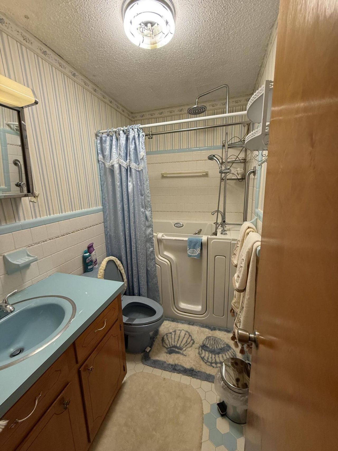 1471 Woodhill Terrace Photo 11