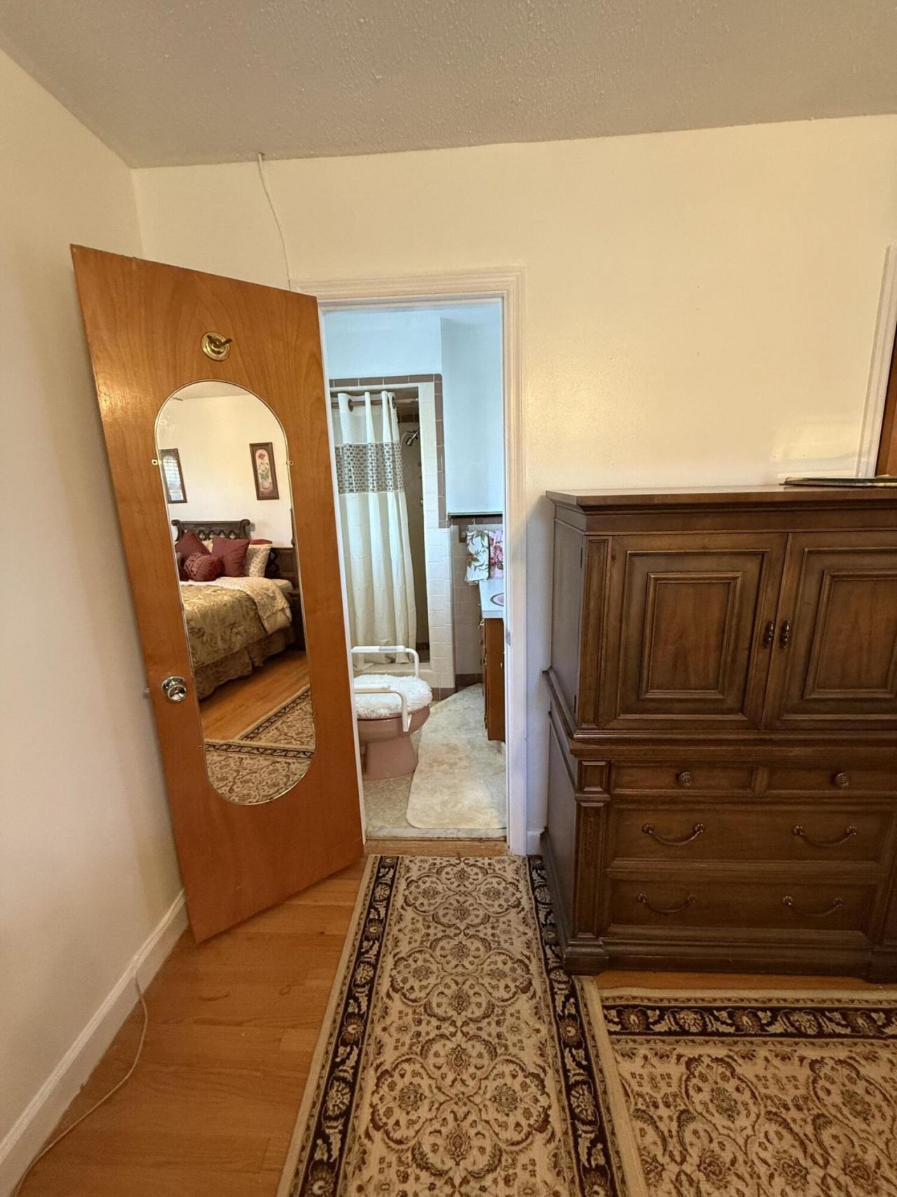 1471 Woodhill Terrace Photo 15