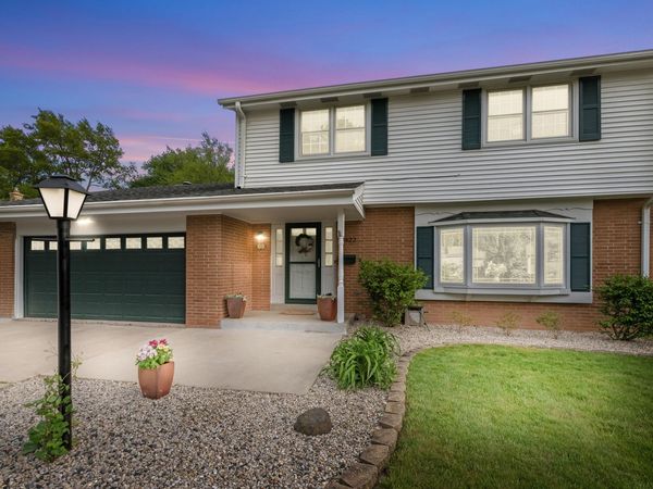 5922 Sycamore St, Greendale, WI 53129