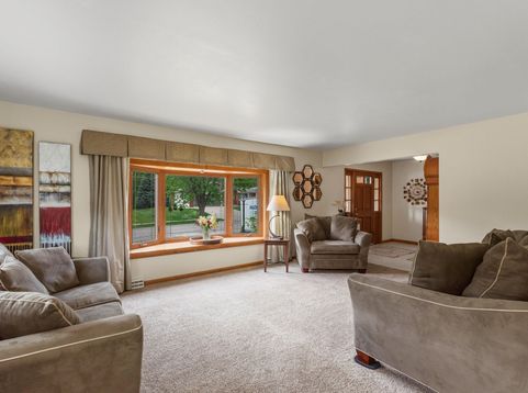 Main Photo