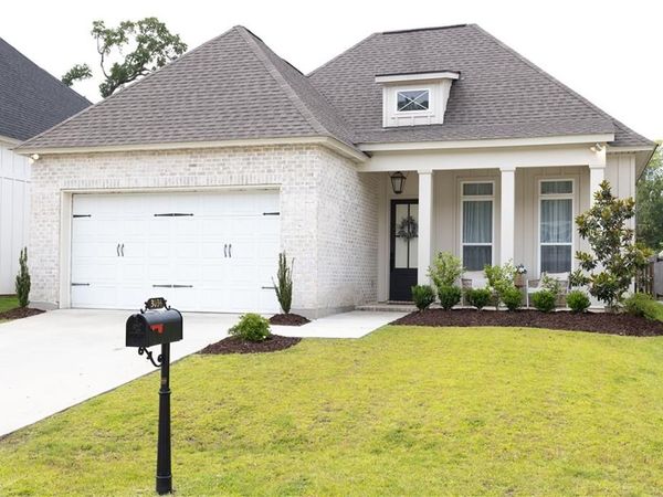 3034 MOSS POINT Lane , Madisonville, LA 70447