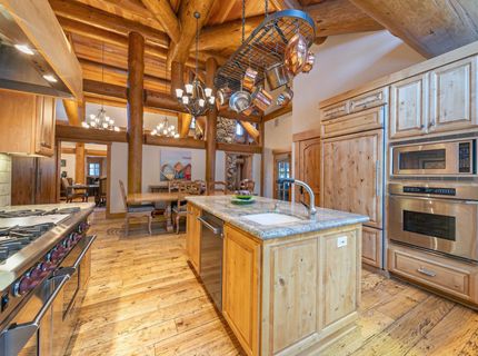 163 Bob Sherman, Truckee, CA 96161 Photo