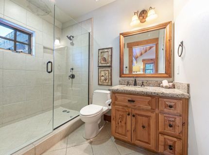 163 Bob Sherman, Truckee, CA 96161 Photo