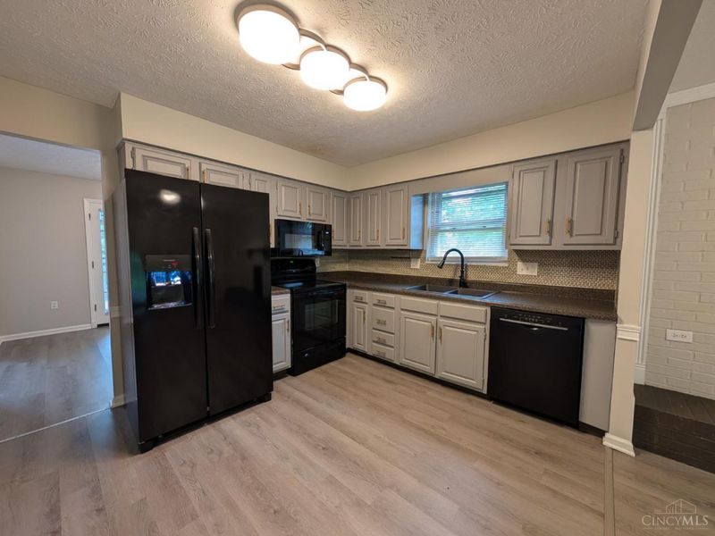 7244 Hollywood Drive, West Chester, OH 45069 Photo 10