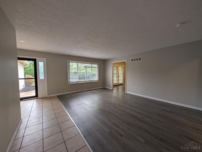 7244 Hollywood Drive, West Chester, OH 45069 Photo 4