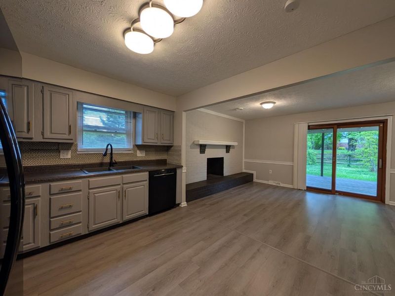 7244 Hollywood Drive, West Chester, OH 45069 Photo 9