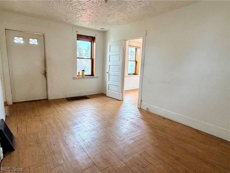 1304 Lakeshore Boulevard, Akron, OH 44301 Photo 5