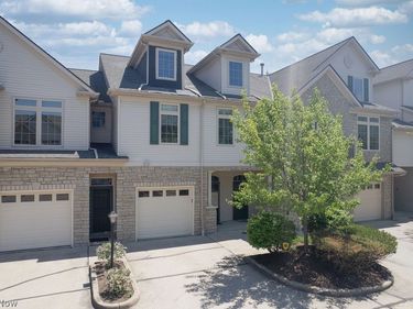 3158 Richmond Road , Unit 3158, Beachwood, OH 44122