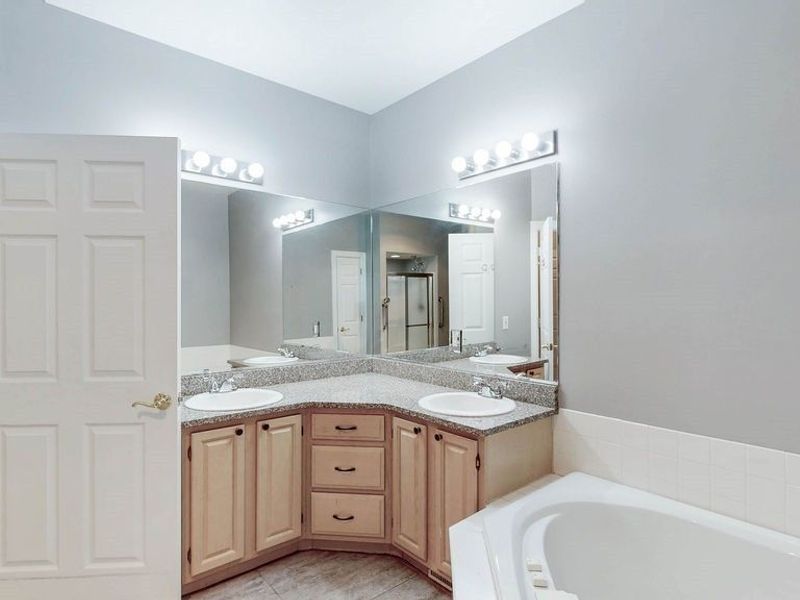 3158 Richmond Road, Unit 3158, Beachwood, OH 44122 Photo 31