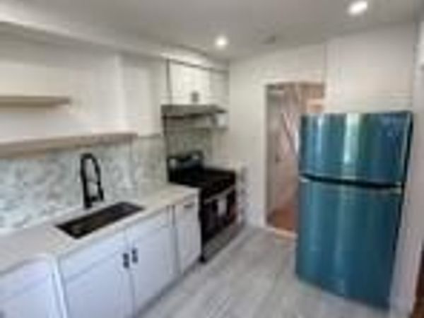 6125 Saunders Street , Rego Park, NY 11374