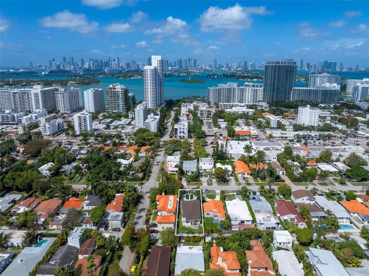 1405 Lenox Ave , Miami Beach, FL 33139 Photo