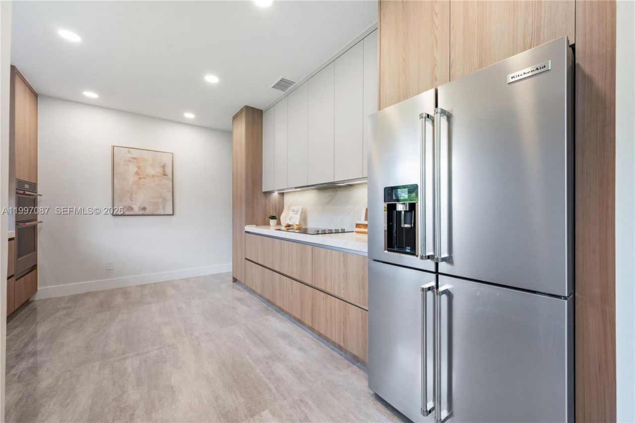 1405 Lenox Ave , Miami Beach, FL 33139 Photo
