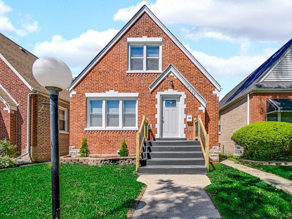 10638 S Union Avenue , Chicago, IL 60628