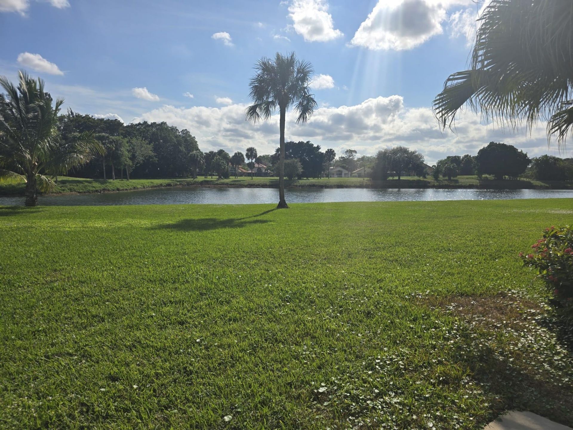 3310 N Pinewalk Drive N, Unit 1812, Margate, FL 33063 Photo