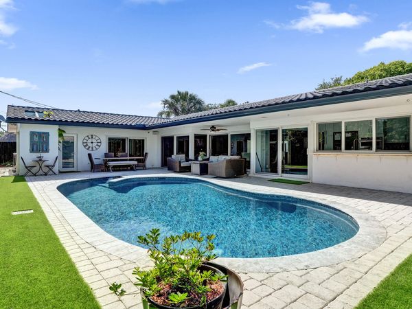 2051 NE 59th Court, Fort Lauderdale, FL 33308