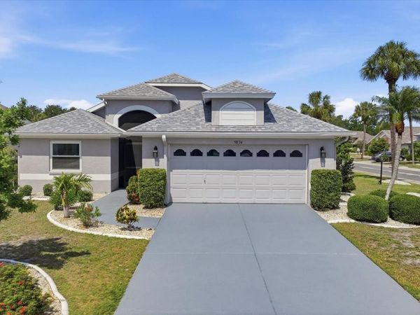 1834 E DEL WEBB BOULEVARD , SUN CITY CENTER, FL 33573